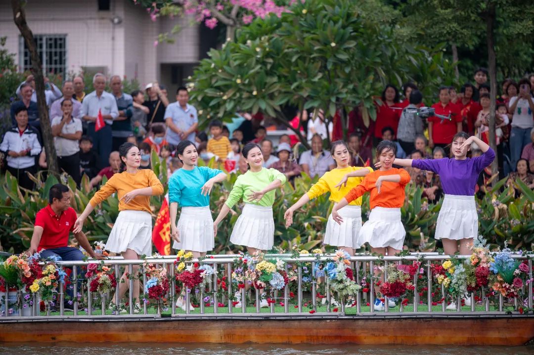 燃動(dòng)金秋 | 草艇競(jìng)渡，奪人風(fēng)采彰顯非遺文化瑰寶之韻(圖6)